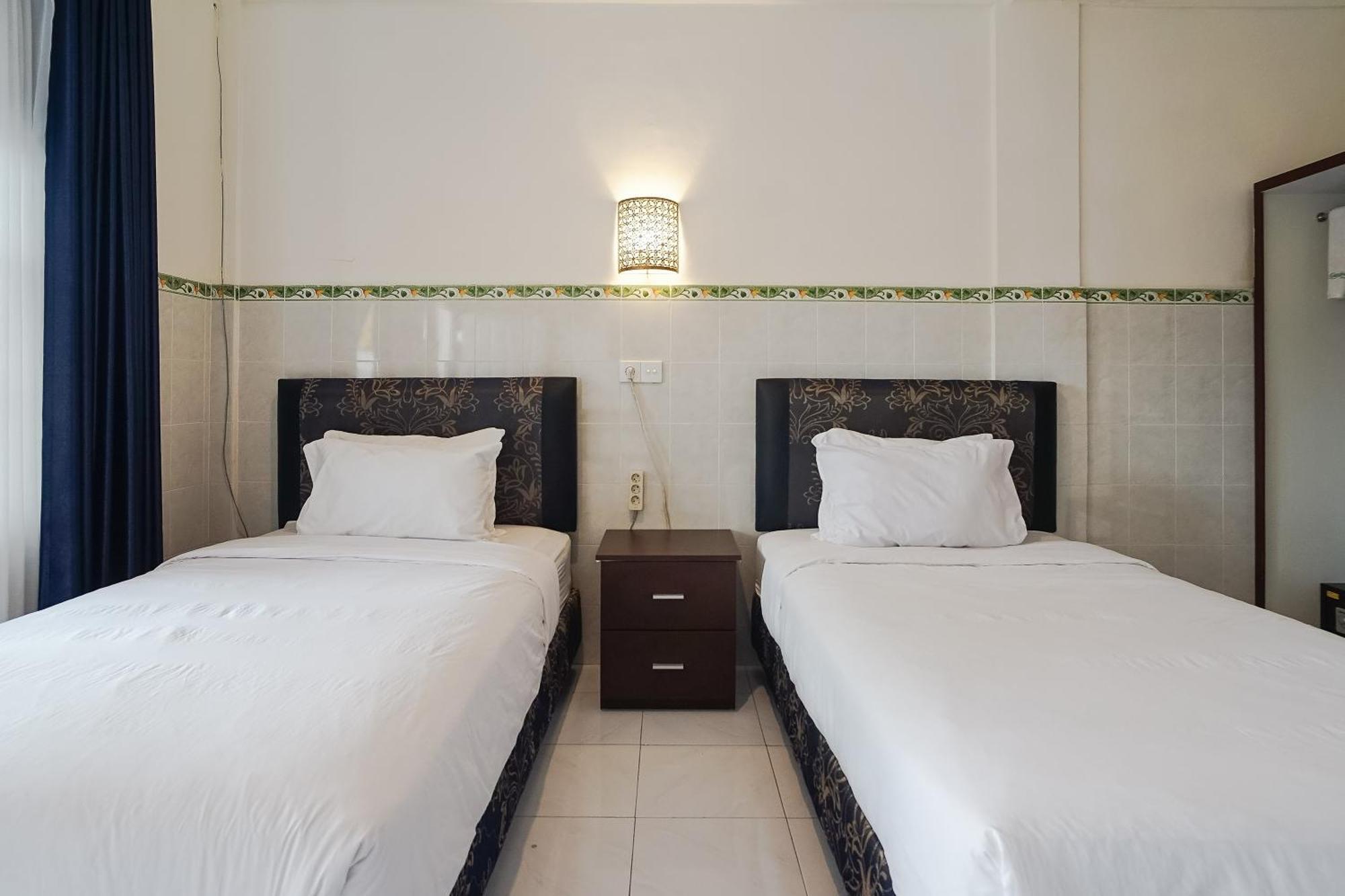 City Garden Bali Dwipa Hotel, Kuta Kuta Lombok Extérieur photo