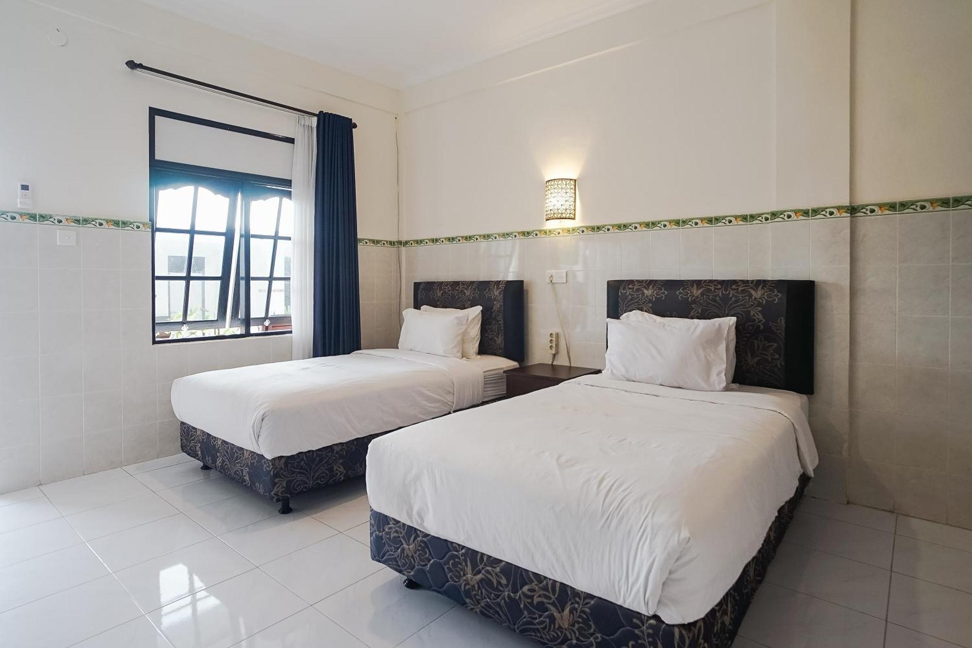 City Garden Bali Dwipa Hotel, Kuta Kuta Lombok Extérieur photo